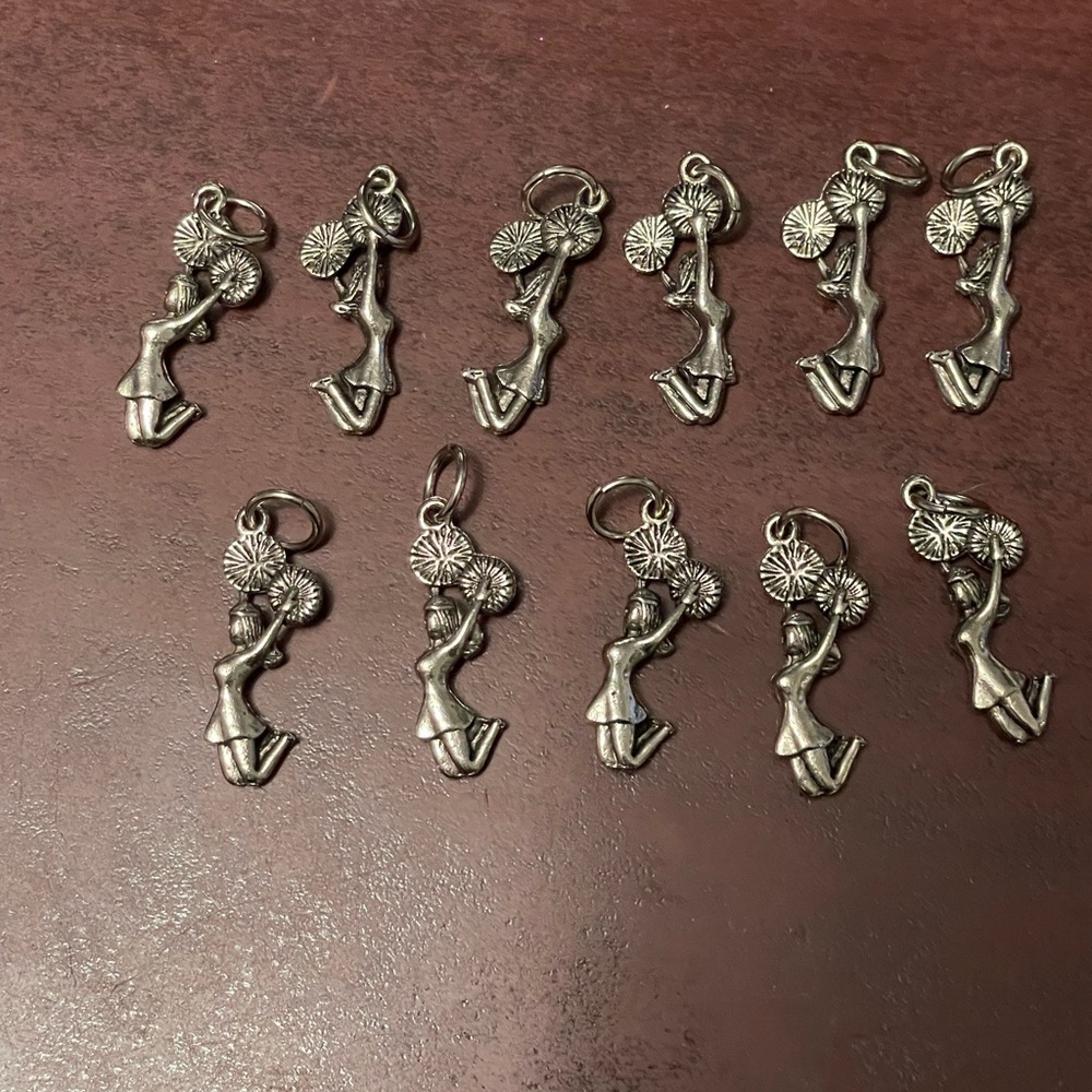 11 Silver Charms * Cheerleaders * Cheer Team *‎ Cheer * Pendants
